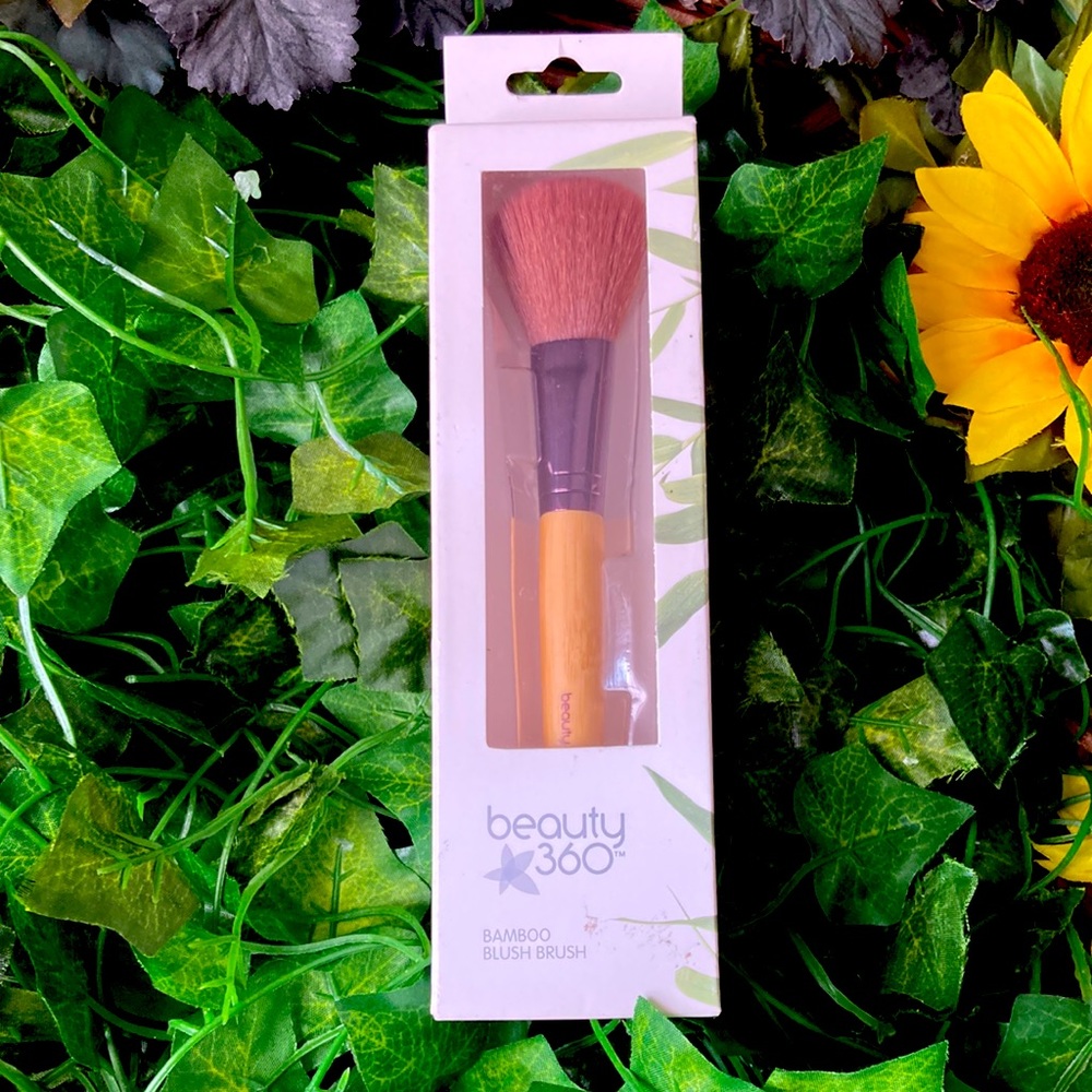Bamboo Blush Brush